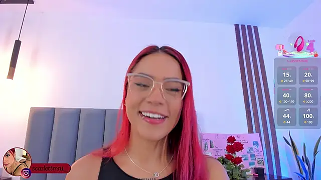 Snapshot of Scarlett_Morgan_ chatting on October 10, 2025, 7:36 pm Scarlett Morgan online show from October 10, 2025, 7:36 pm