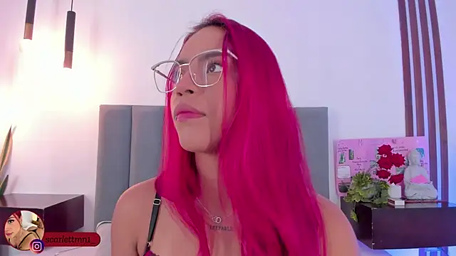 Snapshot of Scarlett_Morgan_ chatting on October 7, 2025, 6:20 pm Scarlett Morgan online show from October 7, 2025, 6:20 pm