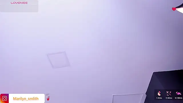 Snapshot of MarilynSmIith chatting on October 19, 2025, 12:52 pm MarilynSmIith online show from October 19, 2025, 12:52 pm