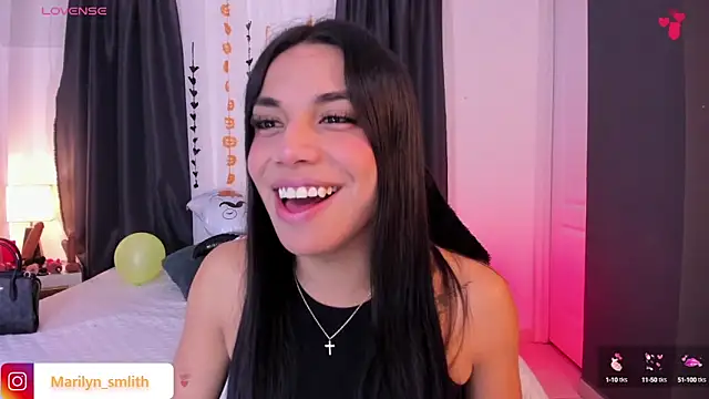 Snapshot of MarilynSmIith chatting on October 9, 2025, 11:22 am MarilynSmIith online show from October 9, 2025, 11:22 am