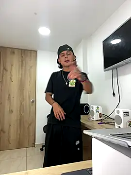 bob petterson online show from October 7, 2025, 4:02 am