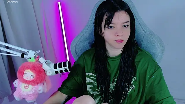 stephybrown online show from September 25, 2025, 10:38 pm