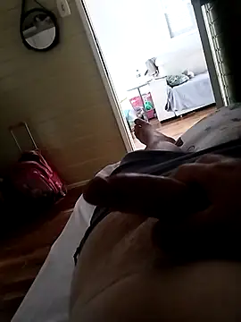 danielsafado222 online show from November 21, 2025, 6:40 pm