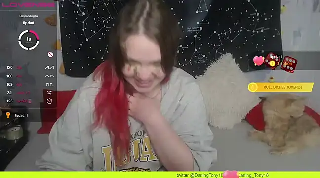 Snapshot of darling_tony chatting on December 4, 2024, 2:53 pm darling tony online show from December 4, 2024, 2:53 pm