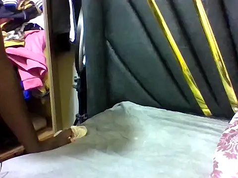 Snapshot of vilah chatting on February 13, 2026, 7:14 pm vilah online show from February 13, 2026, 7:14 pm