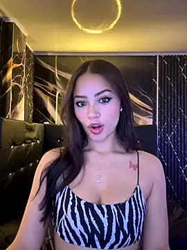 abbymnd online show from September 14, 2025, 7:03 pm