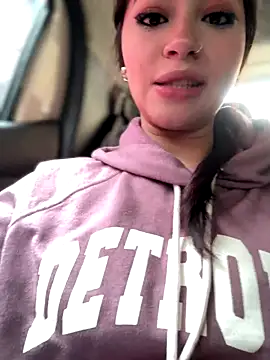 abbymnd online show from September 18, 2025, 3:59 pm