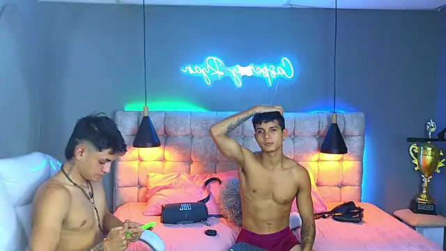 Snapshot of Paradise_boy_s chatting on December 10, 2024, 2:27 am Paradise boy s online show from December 10, 2024, 2:27 am