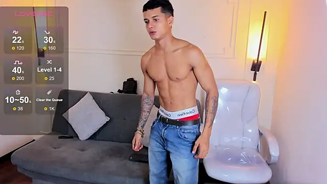 Snapshot of Paradise_boy_s chatting on October 10, 2025, 11:16 pm Paradise boy s online show from October 10, 2025, 11:16 pm