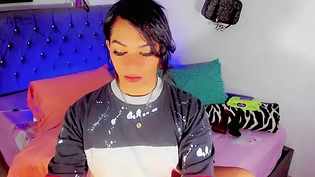 Snapshot of Zakura_hot1 chatting on October 16, 2025, 8:00 am Zakura hot1 online show from October 16, 2025, 8:00 am