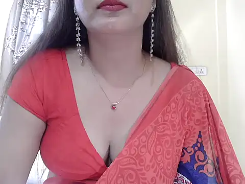 Model-Tanya online show from April 22, 2026, 9:05 am