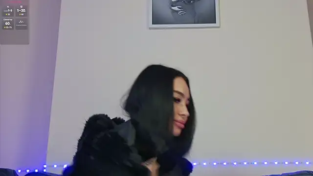 OnlyXandra online show from February 6, 2025, 12:04 pm