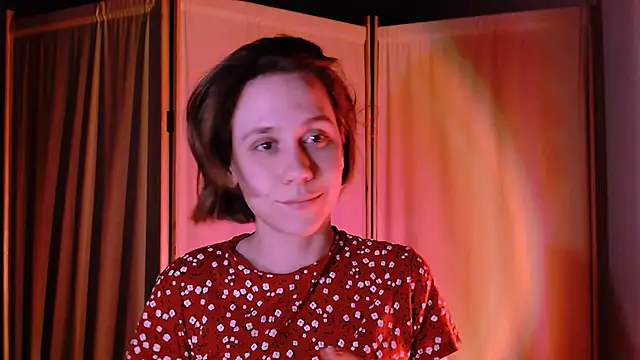 Malinax online show from March 4, 2025, 10:49 pm