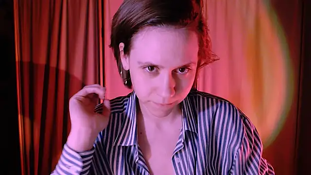 Malinax online show from February 2, 2025, 11:21 pm