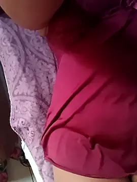 Grazzy85 online show from February 6, 2025, 12:04 pm