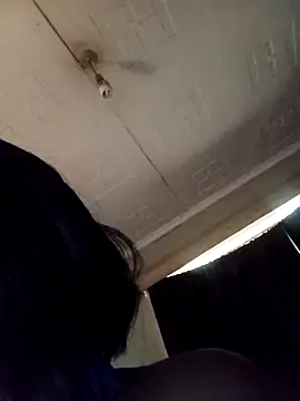 Snapshot of freaky_belle chatting on October 18, 2025, 4:14 am freaky belle online show from October 18, 2025, 4:14 am