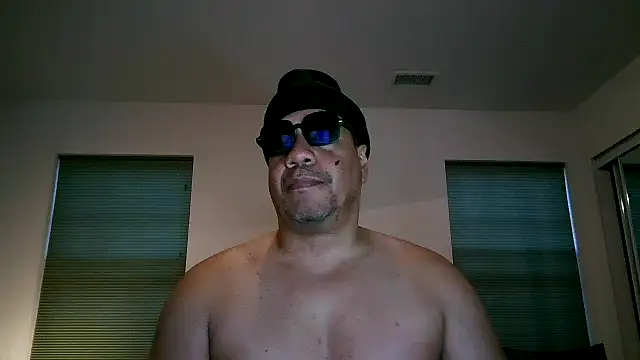 pimpdaddy4ever online show from March 4, 2025, 10:49 pm