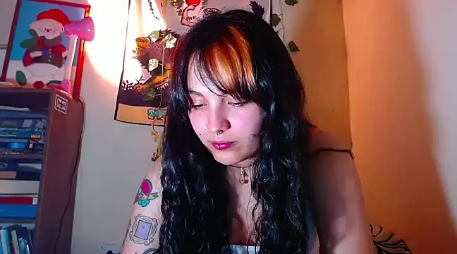 sweetiee mary online show from December 14, 2024, 3:28 am