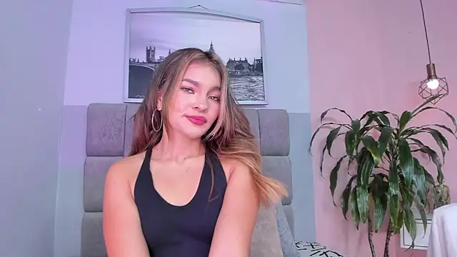 selene tylor  online show from March 3, 2026, 5:14 am