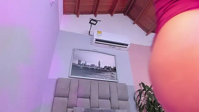 Snapshot of selene_tylor_ chatting on September 27, 2025, 12:17 am selene tylor online show from September 27, 2025, 12:17 am