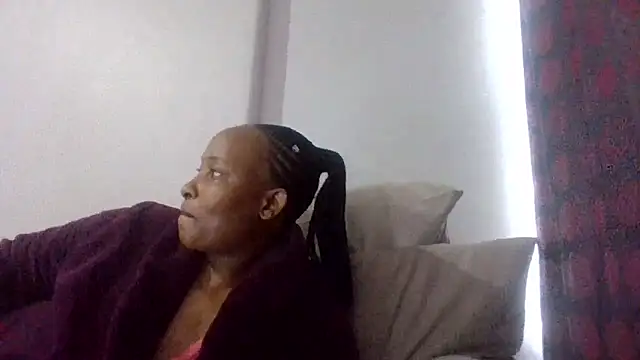 Snapshot of BabeAssXX chatting on October 29, 2025, 8:02 am BabeAssXX online show from October 29, 2025, 8:02 am