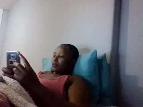 BabeAssXX online show from February 28, 2025, 5:37 pm