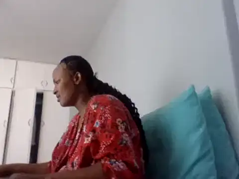 BabeAssXX online show from March 5, 2025, 9:05 am
