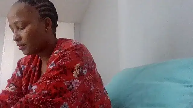 BabeAssXX online show from December 4, 2025, 12:37 pm