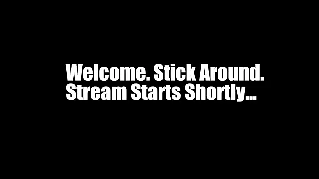 Snapshot of stenzxx chatting on February 18, 2025, 8:36 pm stenzxx online show from February 18, 2025, 8:36 pm