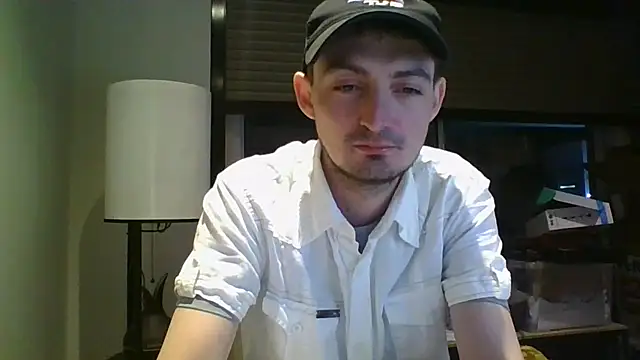 Wesleymodel online show from April 7, 2026, 4:14 am