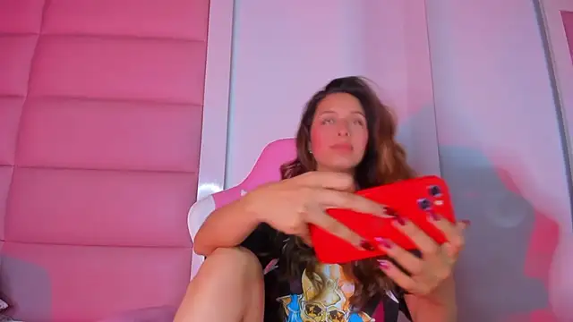 Snapshot of little-Emma chatting on March 19, 2025, 3:09 am little-Emma online show from March 19, 2025, 3:09 am