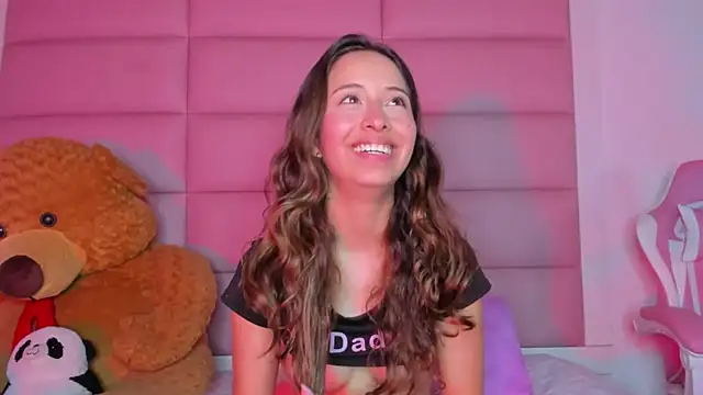 Snapshot of little-Emma chatting on March 2, 2025, 9:21 am little-Emma online show from March 2, 2025, 9:21 am