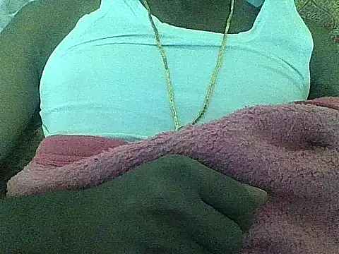 Snapshot of bas1cooks chatting on October 29, 2025, 5:23 pm bas1cooks online show from October 29, 2025, 5:23 pm