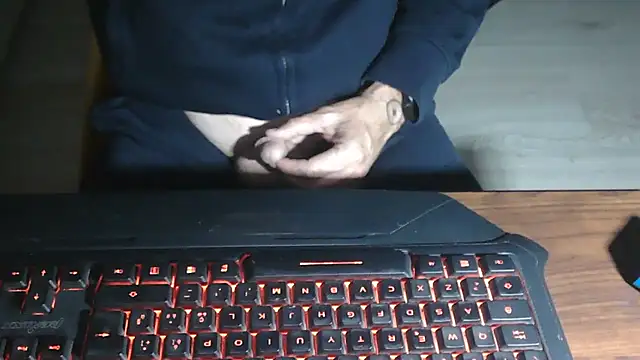 Adri gard online show from November 7, 2025, 9:19 pm