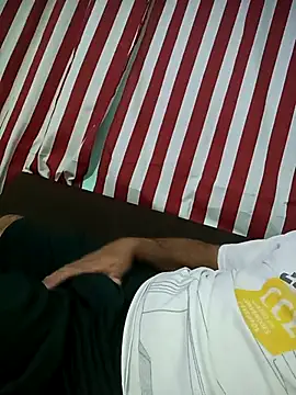 Snapshot of GJS281 chatting on September 28, 2025, 2:29 am GJS281 online show from September 28, 2025, 2:29 am