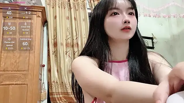 Snapshot of Nery_Asian chatting on February 15, 2026, 5:52 am Nery Asian online show from February 15, 2026, 5:52 am