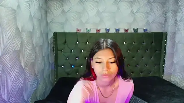Lilyevansx online show from May 29, 2026, 6:14 pm
