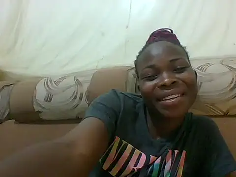 sexxyqueenn22 online show from January 8, 2026, 2:28 am