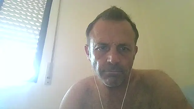slamdirty1 online show from October 2, 2025, 9:12 am