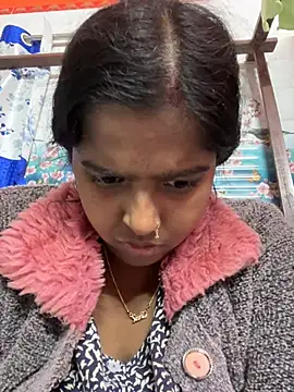 Snapshot of Beauty-queen chatting on February 12, 2025, 1:59 pm Beauty-queen online show from February 12, 2025, 1:59 pm