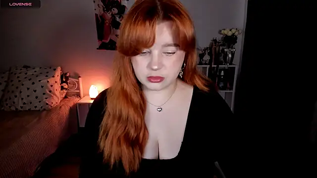  Lisa x online show from November 22, 2025, 5:17 am