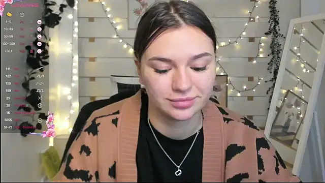 Snapshot of Josephine_Kiss chatting on January 7, 2026, 1:27 pm Josephine Kiss online show from January 7, 2026, 1:27 pm