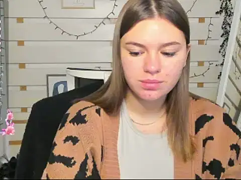 Snapshot of Josephine_Kiss chatting on November 27, 2025, 7:09 am Josephine Kiss online show from November 27, 2025, 7:09 am