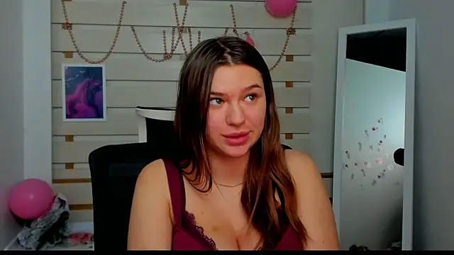 Josephine Kiss online show from February 12, 2025, 10:37 pm