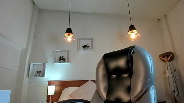 Jayden Jonnes online show from February 3, 2026, 12:10 pm