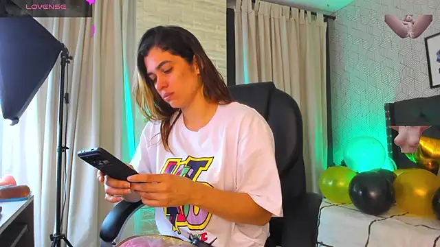 Snapshot of sussy__stone chatting on January 9, 2025, 12:41 pm sussy stone online show from January 9, 2025, 12:41 pm