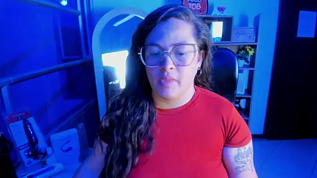 SaraThomso online show from November 11, 2025, 3:23 am