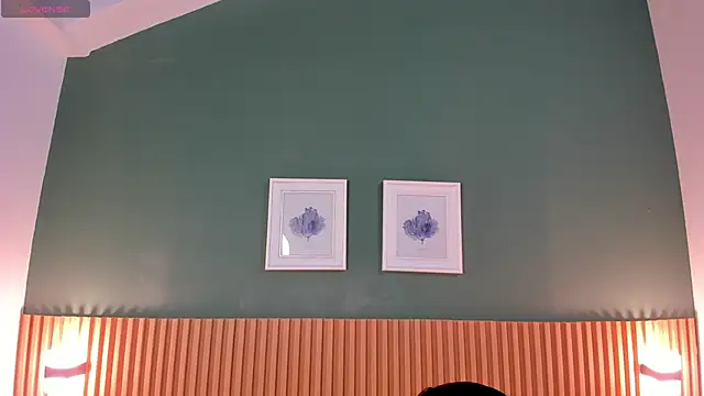 Snapshot of _anavictoria_ chatting on March 1, 2025, 12:34 pm  anavictoria  online show from March 1, 2025, 12:34 pm