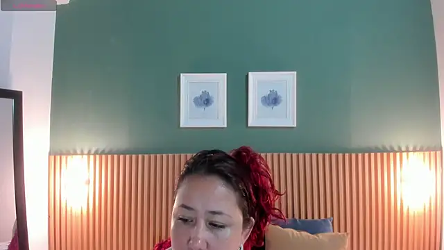 Snapshot of _anavictoria_ chatting on October 22, 2025, 6:07 pm  anavictoria  online show from October 22, 2025, 6:07 pm