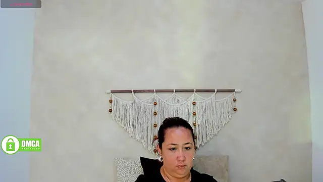 Snapshot of _anavictoria_ chatting on September 11, 2025, 5:24 pm  anavictoria  online show from September 11, 2025, 5:24 pm